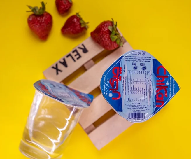 عکاسی محصول آب معدنی چیکان